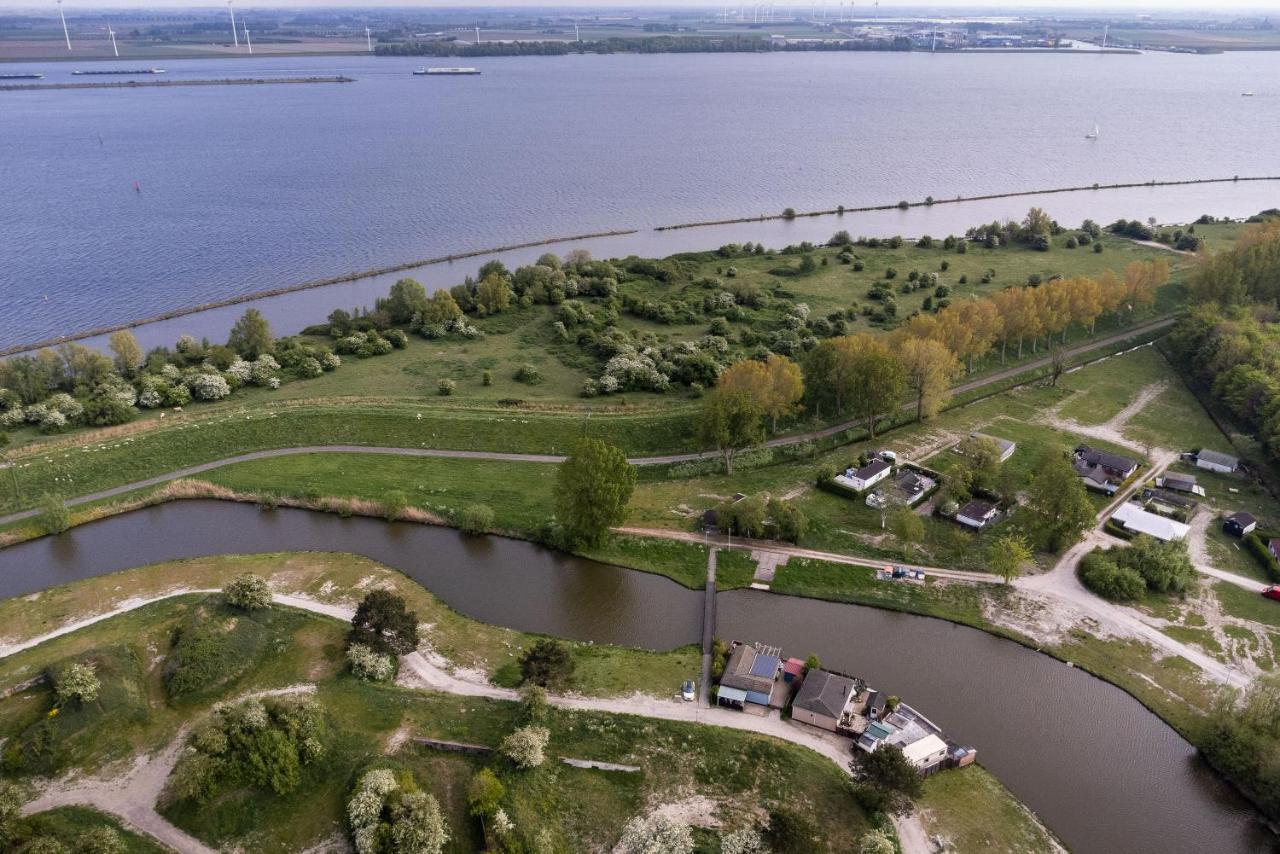Vila Carafun Aan Het Water Ooltgensplaat Exteriér fotografie